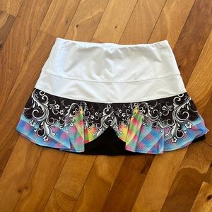 Lucky in love tennis skirt. Size small.